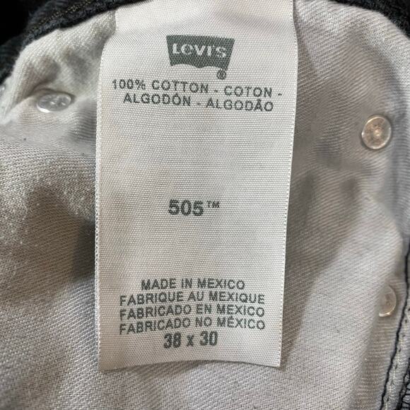 Levi's 505 Black Denim Jeans 38 X 30 Straight Leg Regular Fit High Rise Waist - Picture 6 of 8